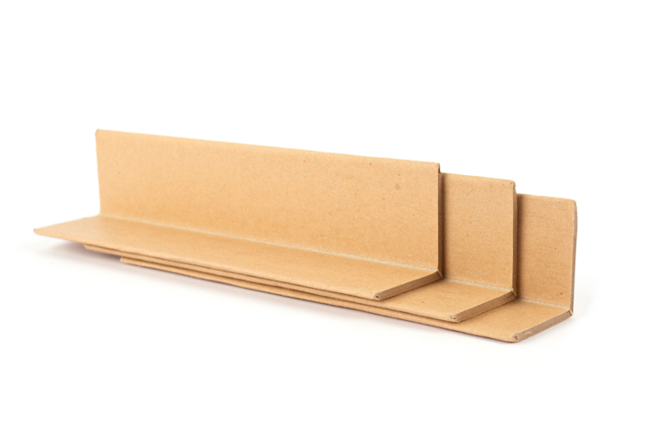 Cornière de carton